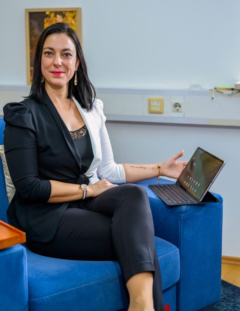 Eva Erpic, družinska in partnerska terapevtka